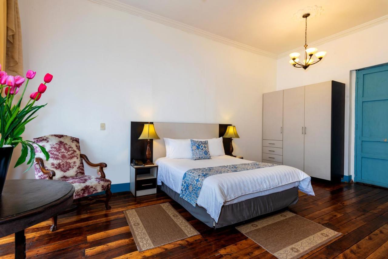 Del Parque Hotel & Suites Κουένκα Εξωτερικό φωτογραφία