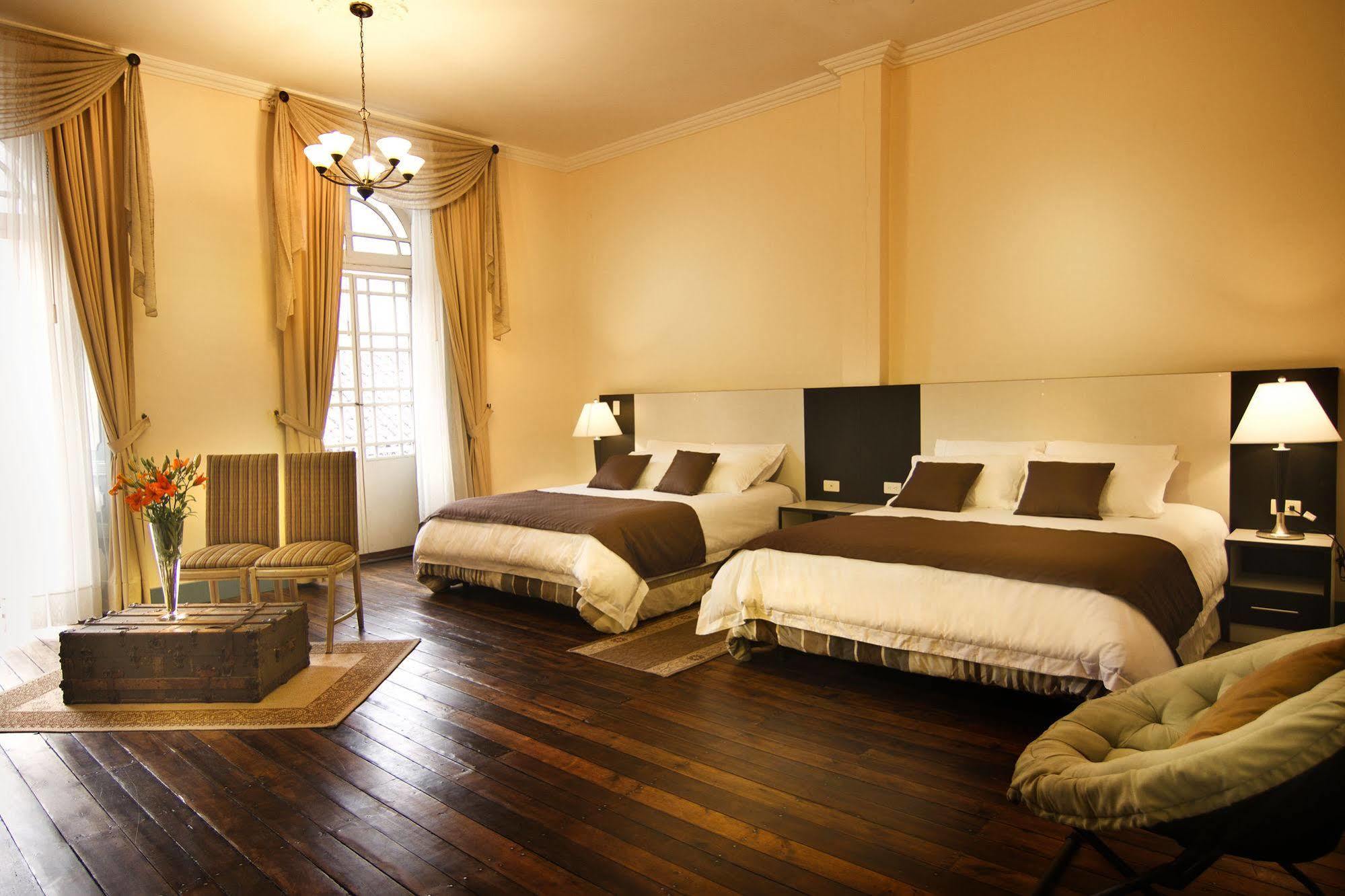Del Parque Hotel & Suites Κουένκα Εξωτερικό φωτογραφία